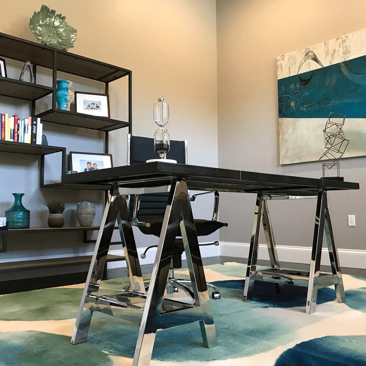 Living Room Filled With Furniture And A Table